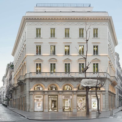 Fendi ed il progetto 'Hand in Hand'