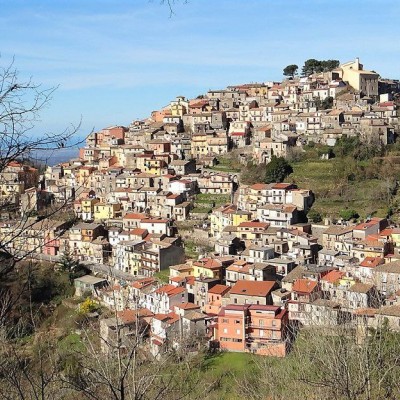 Di madre in figlia: la tessitura a mano a Tiriolo