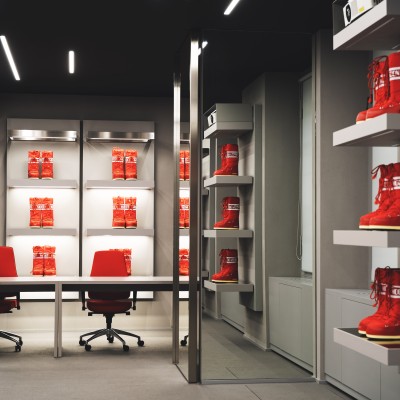 Dalla luna alla neve al Moma