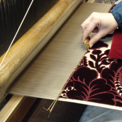 Velluto liscio genovese, creazione unica delle Tessiture Cordani